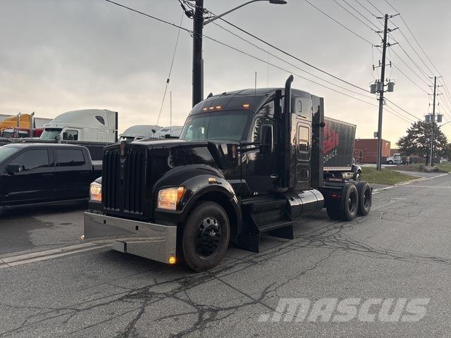 Kenworth W990 트랙터 유닛