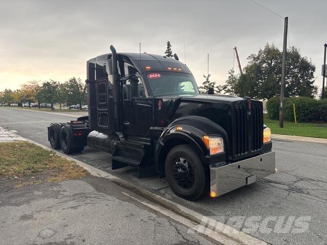 Kenworth W990 트랙터 유닛