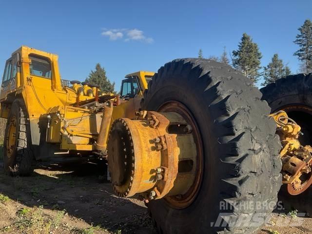 Komatsu 330M 연결식 홀러