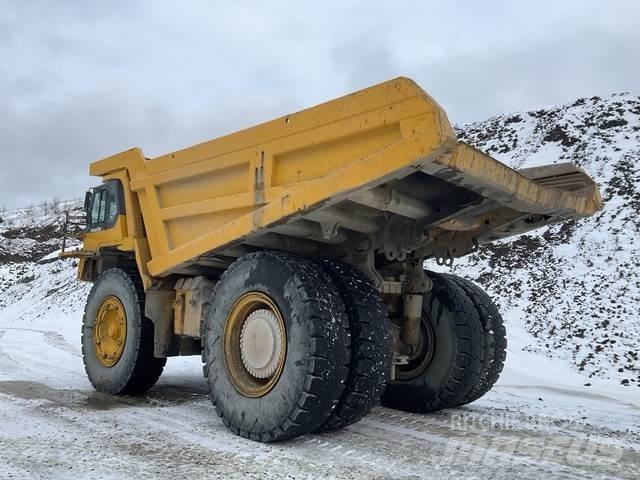 Komatsu 330M 연결식 홀러