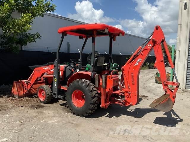 Kubota B26 트랙터