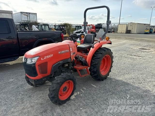 Kubota L2501D 소형 트랙터