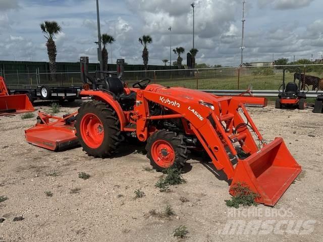 Kubota L3302DT 소형 트랙터