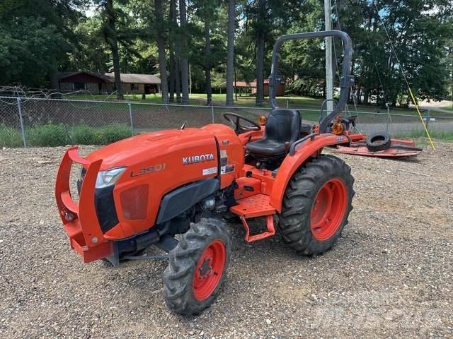 Kubota L3901DT 소형 트랙터