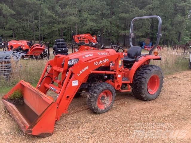 Kubota L3902DT 소형 트랙터