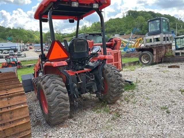 Kubota L47 소형 트랙터
