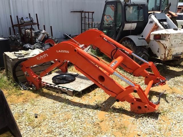 Kubota LA2255 건설 장비 - 기타