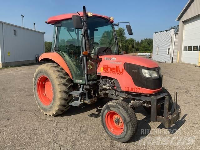 Kubota M6040 소형 트랙터