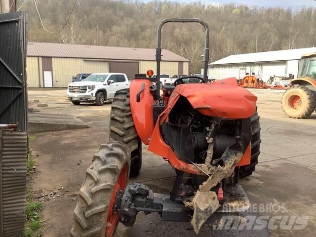Kubota M6060HD 소형 트랙터