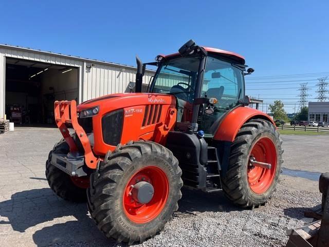 Kubota M7-132D 트랙터