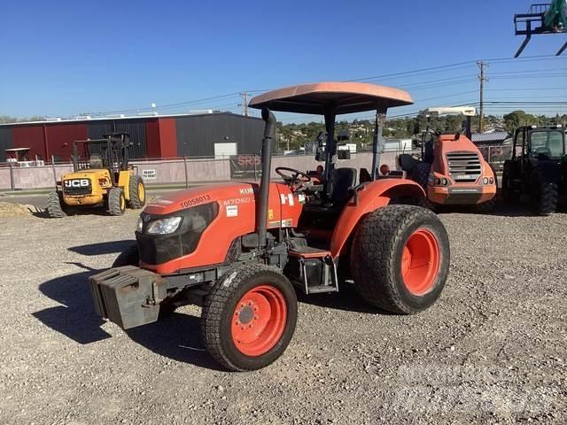 Kubota M7060D 소형 트랙터