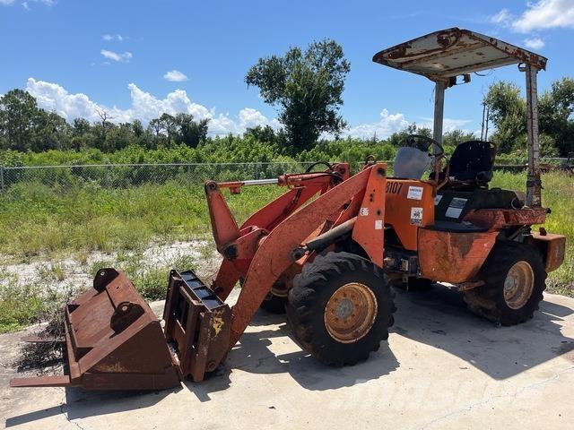 Kubota R420  휠로우더