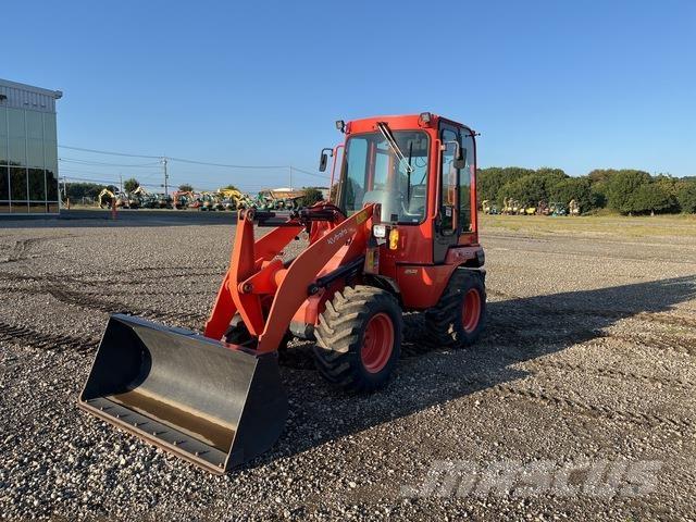 Kubota R530E  휠로우더