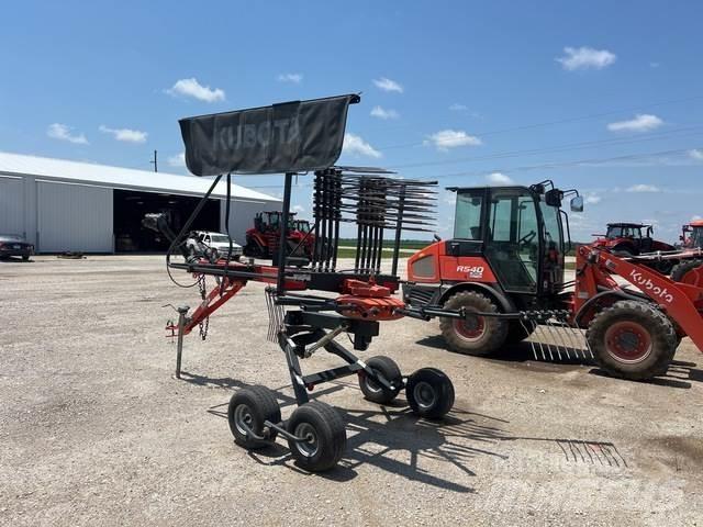 Kubota RA1042T 갈퀴 및 테더