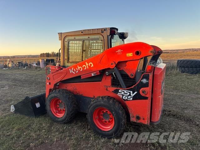 Kubota SSV65HC  스키드로더