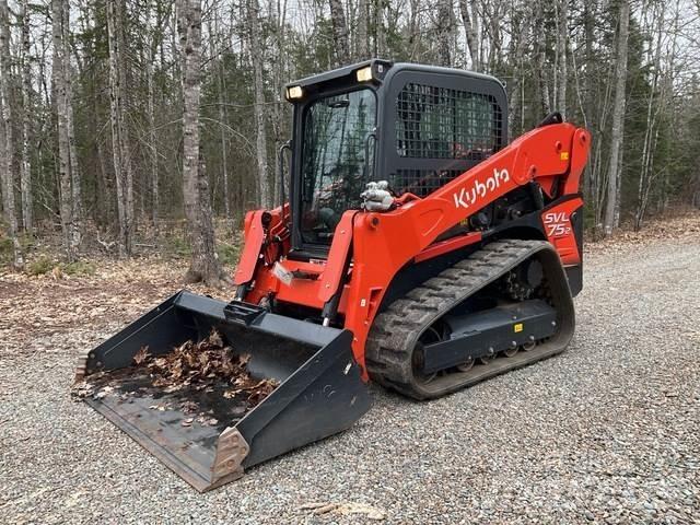 Kubota SVL75  스키드로더