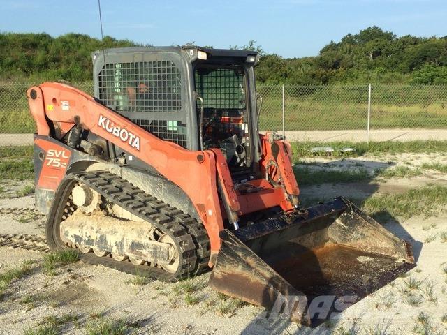 Kubota SVL75-2  스키드로더