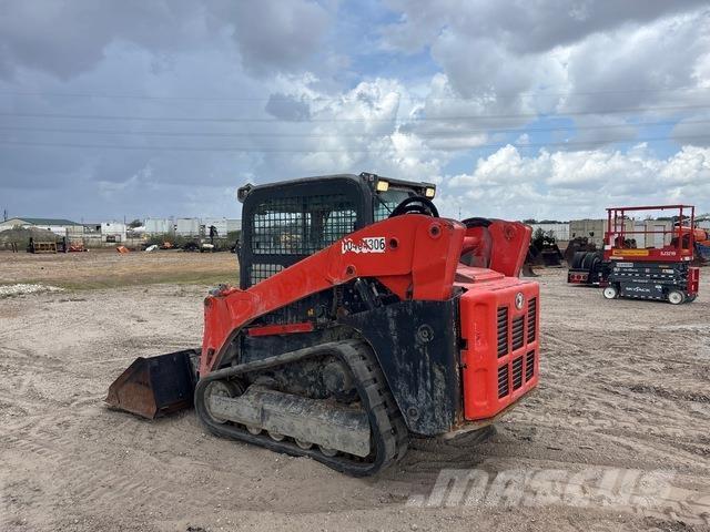 Kubota SVL75-2  스키드로더