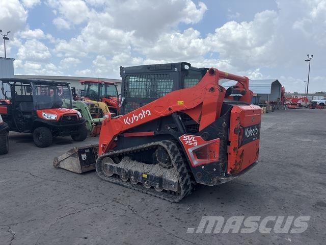 Kubota SVL75-3  스키드로더