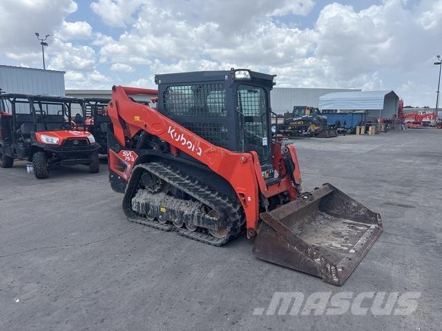 Kubota SVL75-3  스키드로더