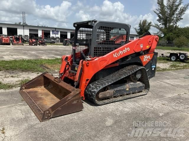 Kubota SVL97-2  스키드로더