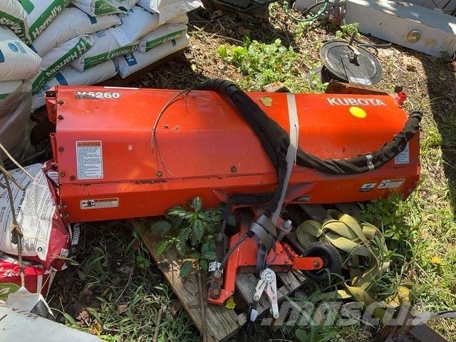 Kubota V5260 브러쉬