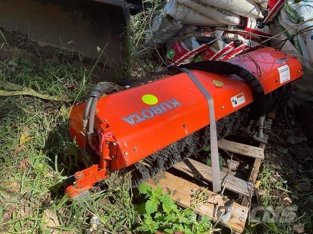 Kubota V5260 브러쉬