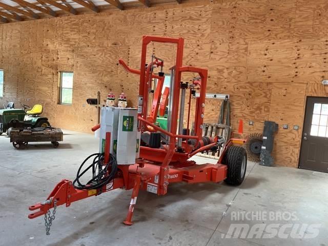Kubota WR1600C 건초 포장기