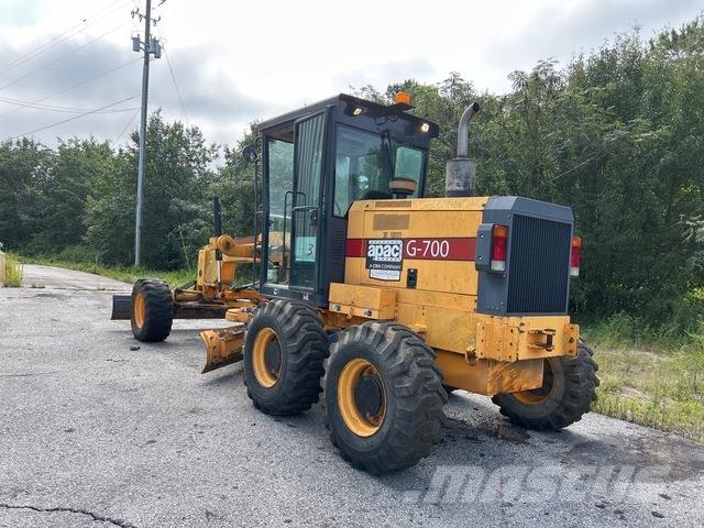 LeeBoy G700 그레이더