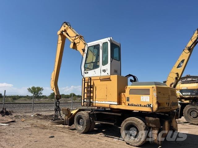 Liebherr A902 폐기물/산업 처리기