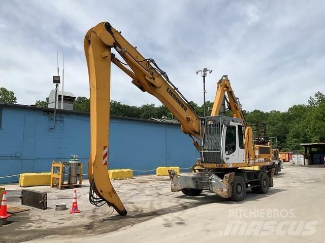 Liebherr A924C 폐기물/산업 처리기
