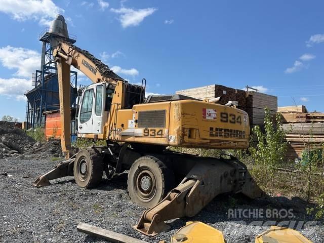 Liebherr A934C 폐기물/산업 처리기