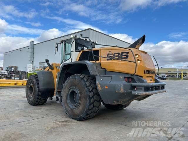 Liebherr L586  휠로우더