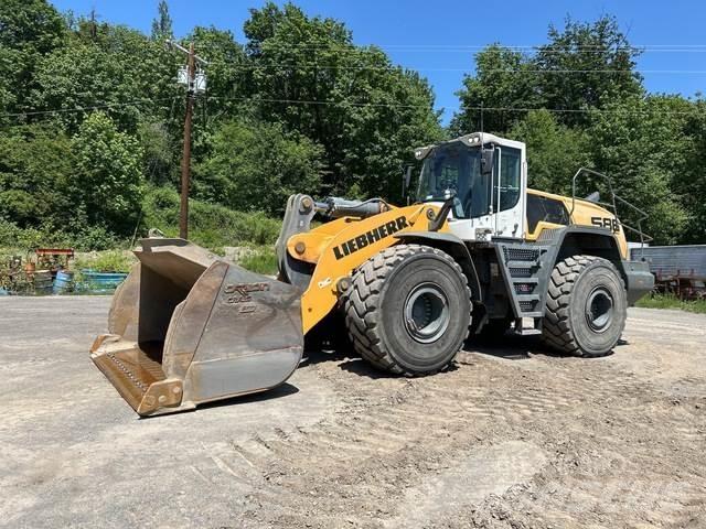 Liebherr L586  휠로우더