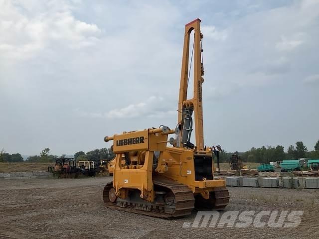 Liebherr RL54 파이프레이어 도저