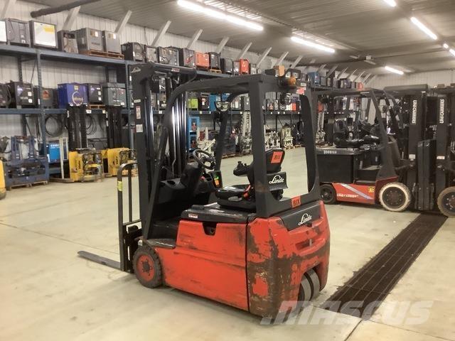 Linde E18 전동 지게차
