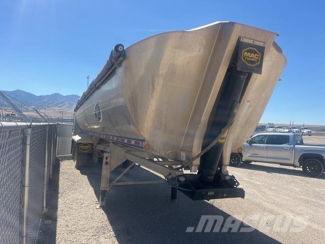 MAC  티퍼 트레일러