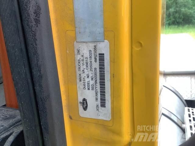 Mack 600 트랙터 유닛