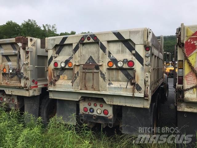 Mack 700 제설 블레이드 및 제설기