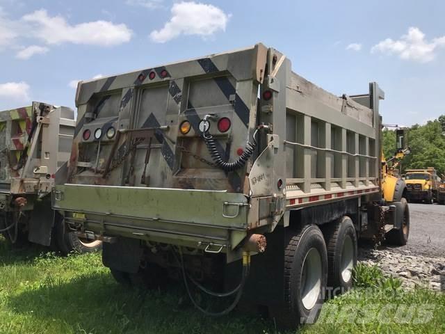 Mack 700 제설 블레이드 및 제설기