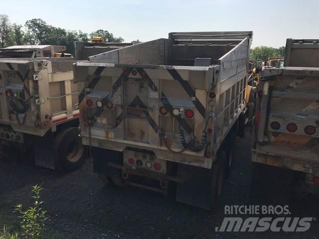 Mack 700 제설 블레이드 및 제설기