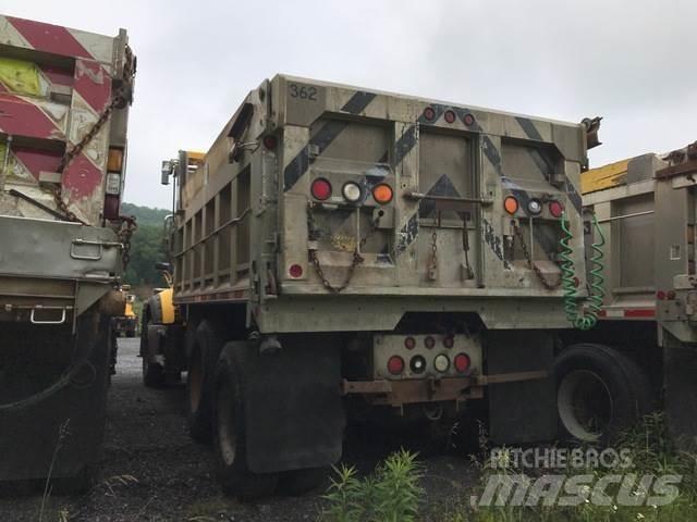 Mack 700 제설 블레이드 및 제설기