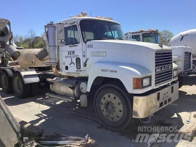 Mack CH613 트랙터 유닛