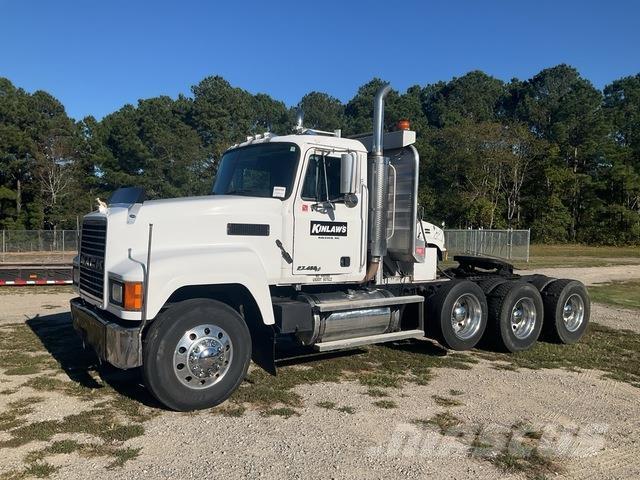 Mack CH613 트랙터 유닛