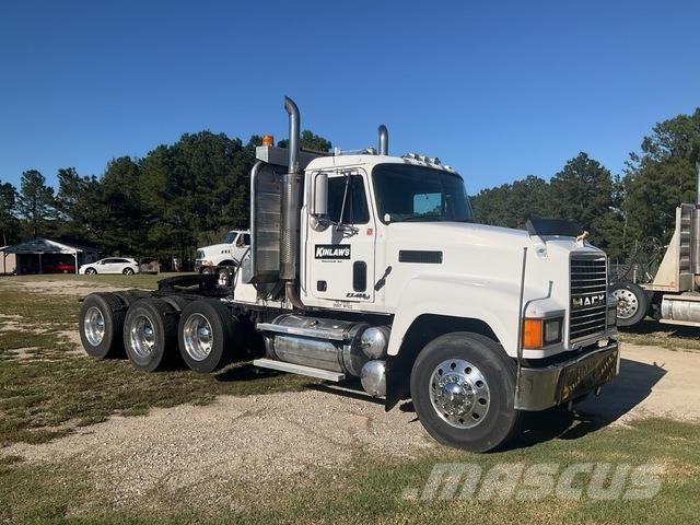 Mack CH613 트랙터 유닛