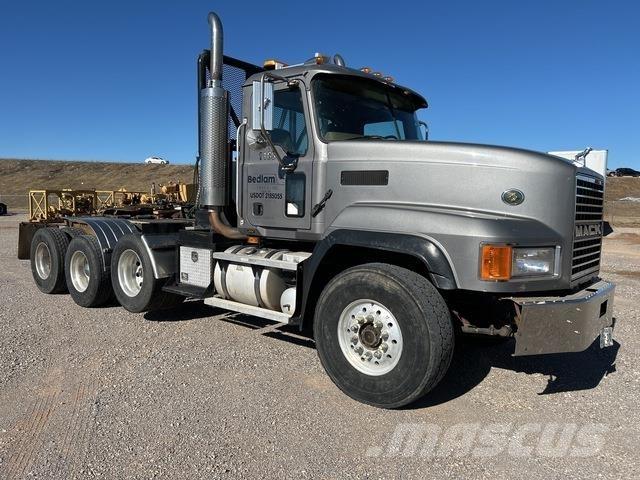 Mack CL713 트랙터 유닛