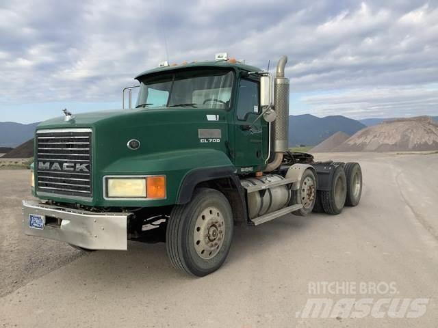 Mack CL733 트랙터 유닛
