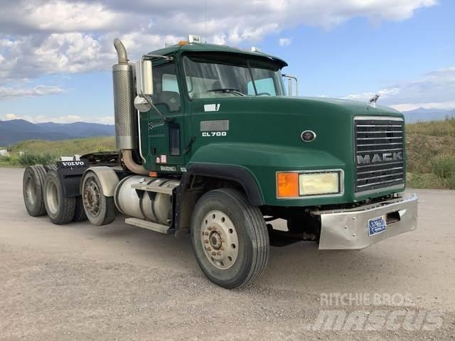 Mack CL733 트랙터 유닛