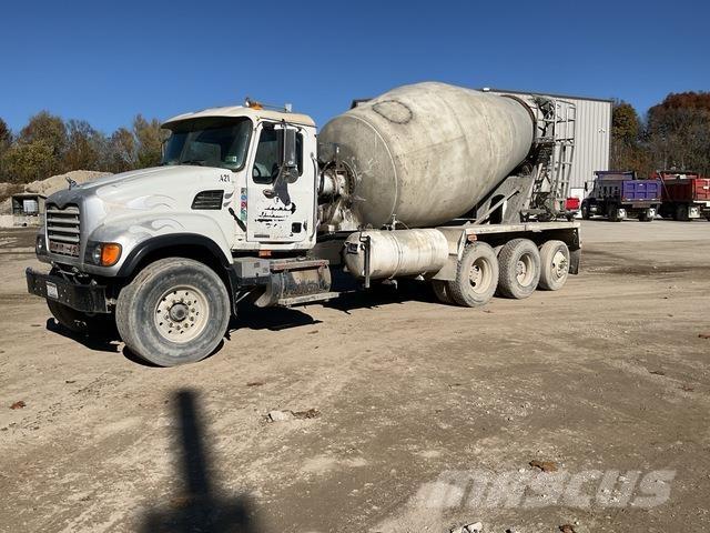 Mack CV713 기타 트럭