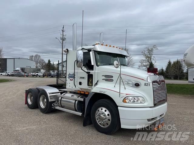 Mack CXN613 트랙터 유닛